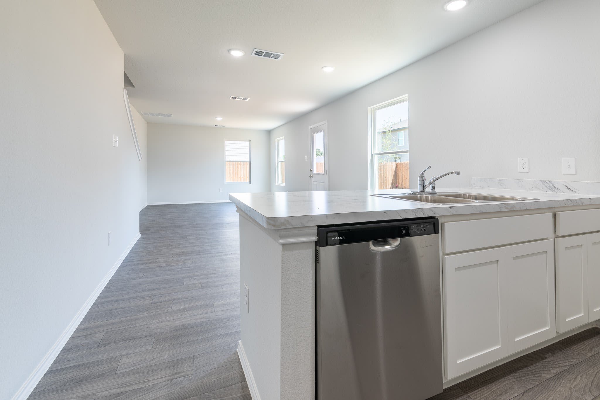 103 Levi Drive – photo 3