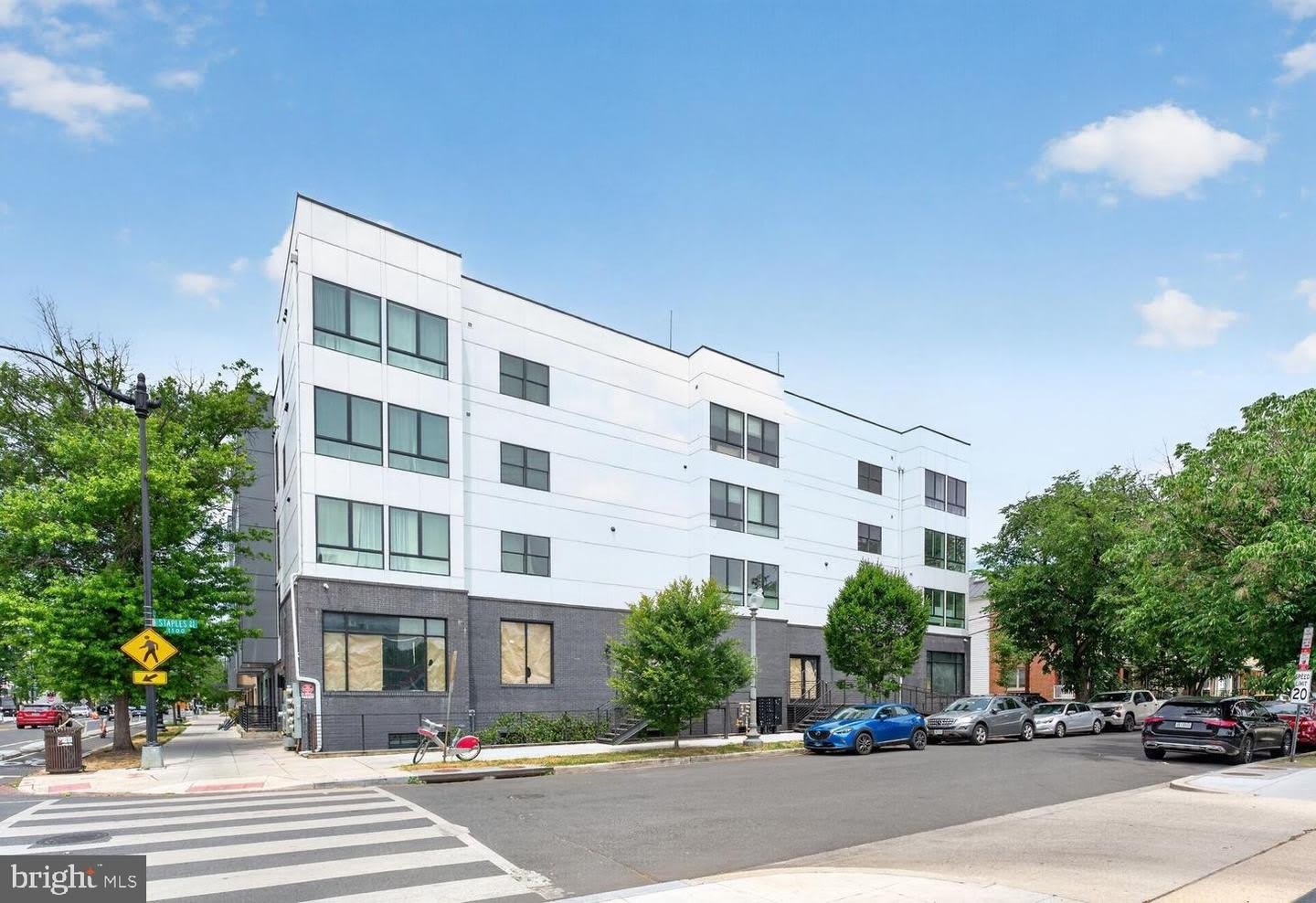 1102 STAPLES ST NE #301 – photo 1