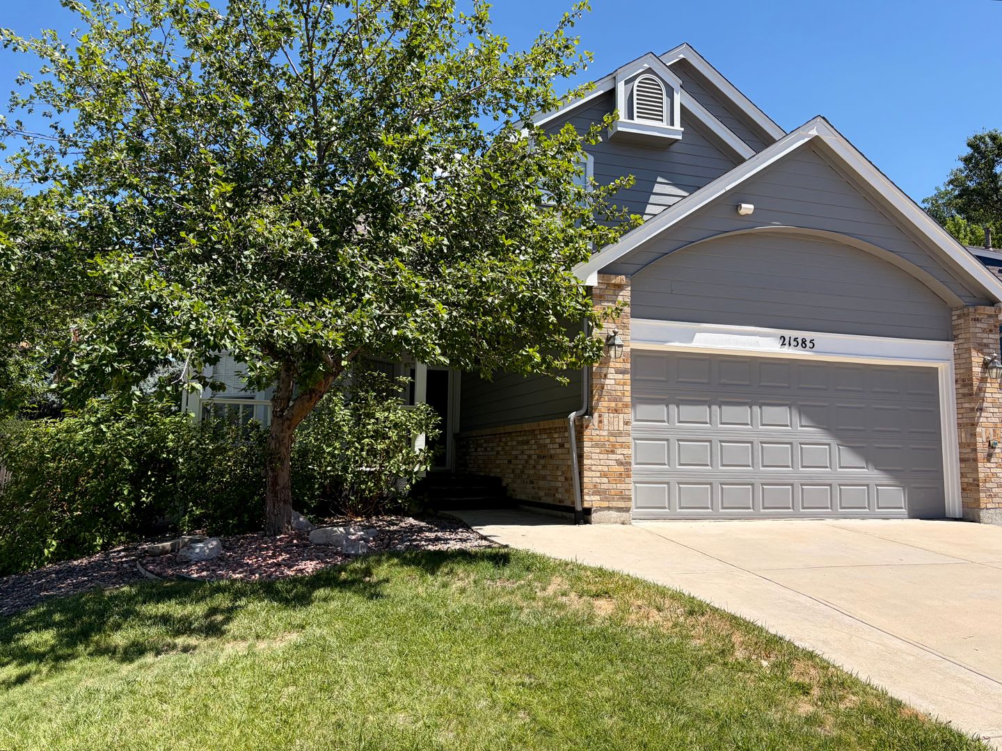 Spacious 3-bedroom, 3-bathroom home in the Villages of Parker—close to parks, trails, and local schools – photo 4