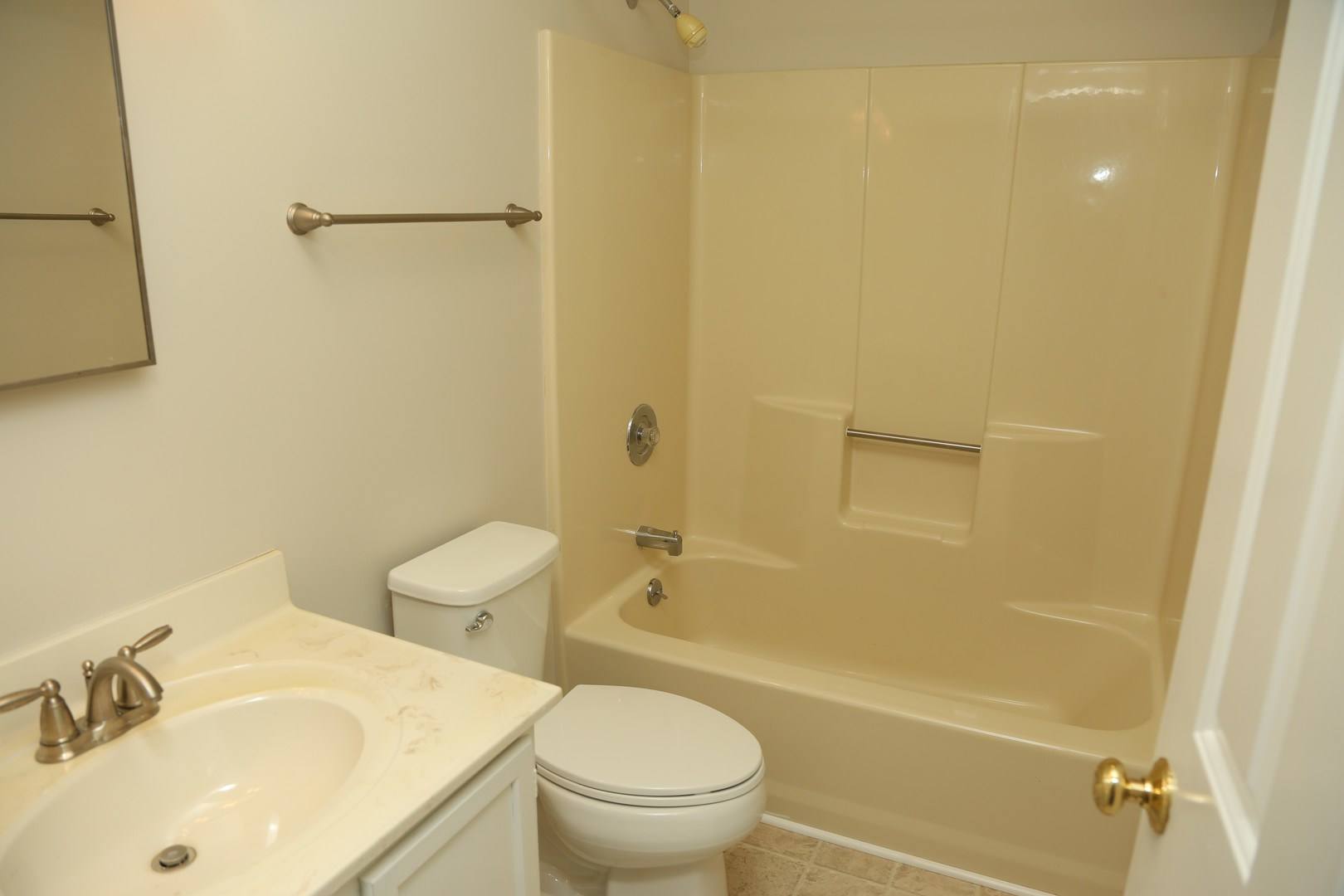 3 Bedroom Townhouse in Minor Hill – photo 3