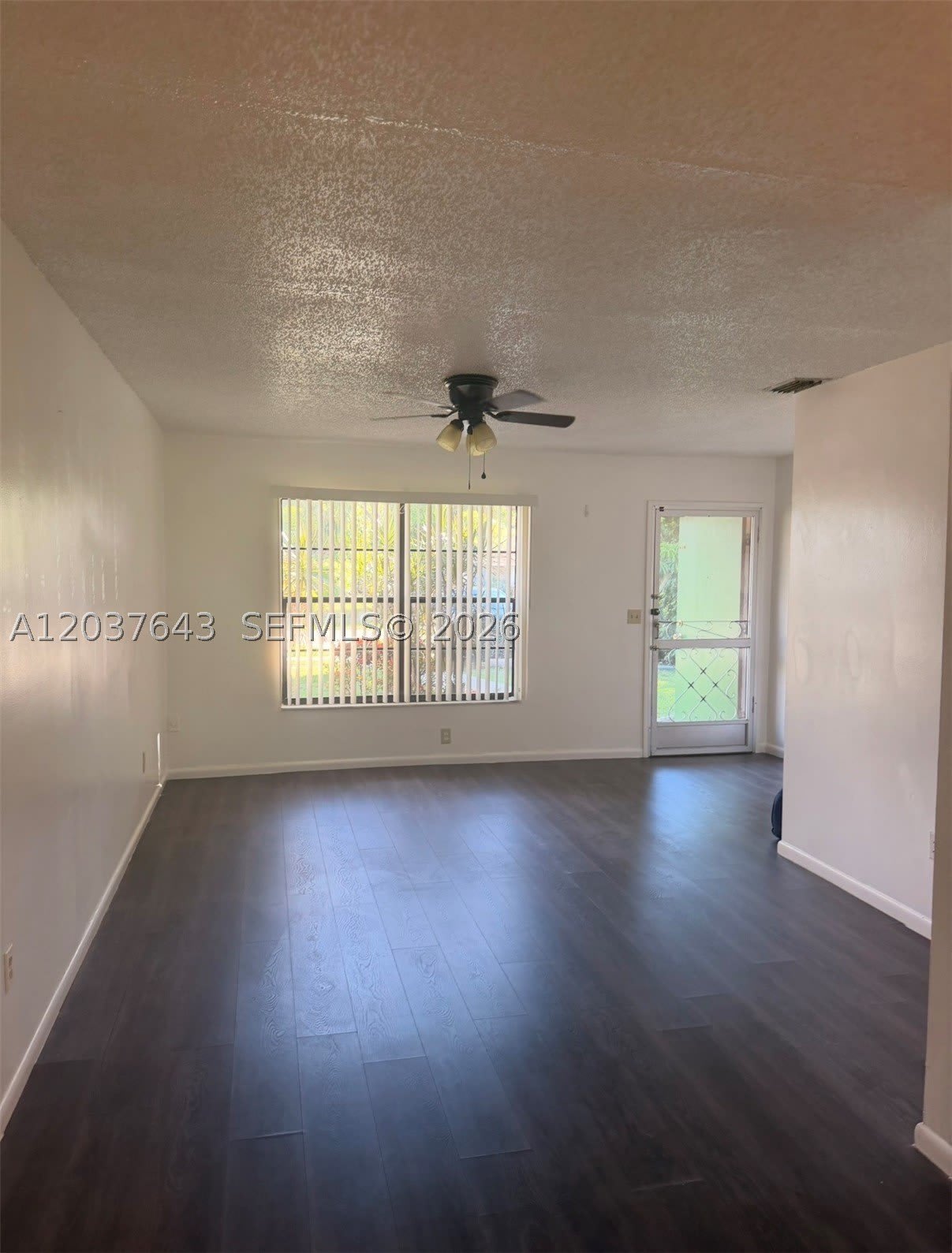 792 Lantern Tree Ln – photo 2