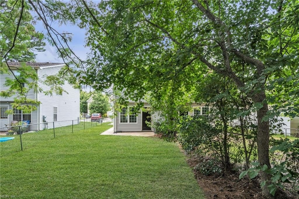 1108 Carver Avenue – photo 5