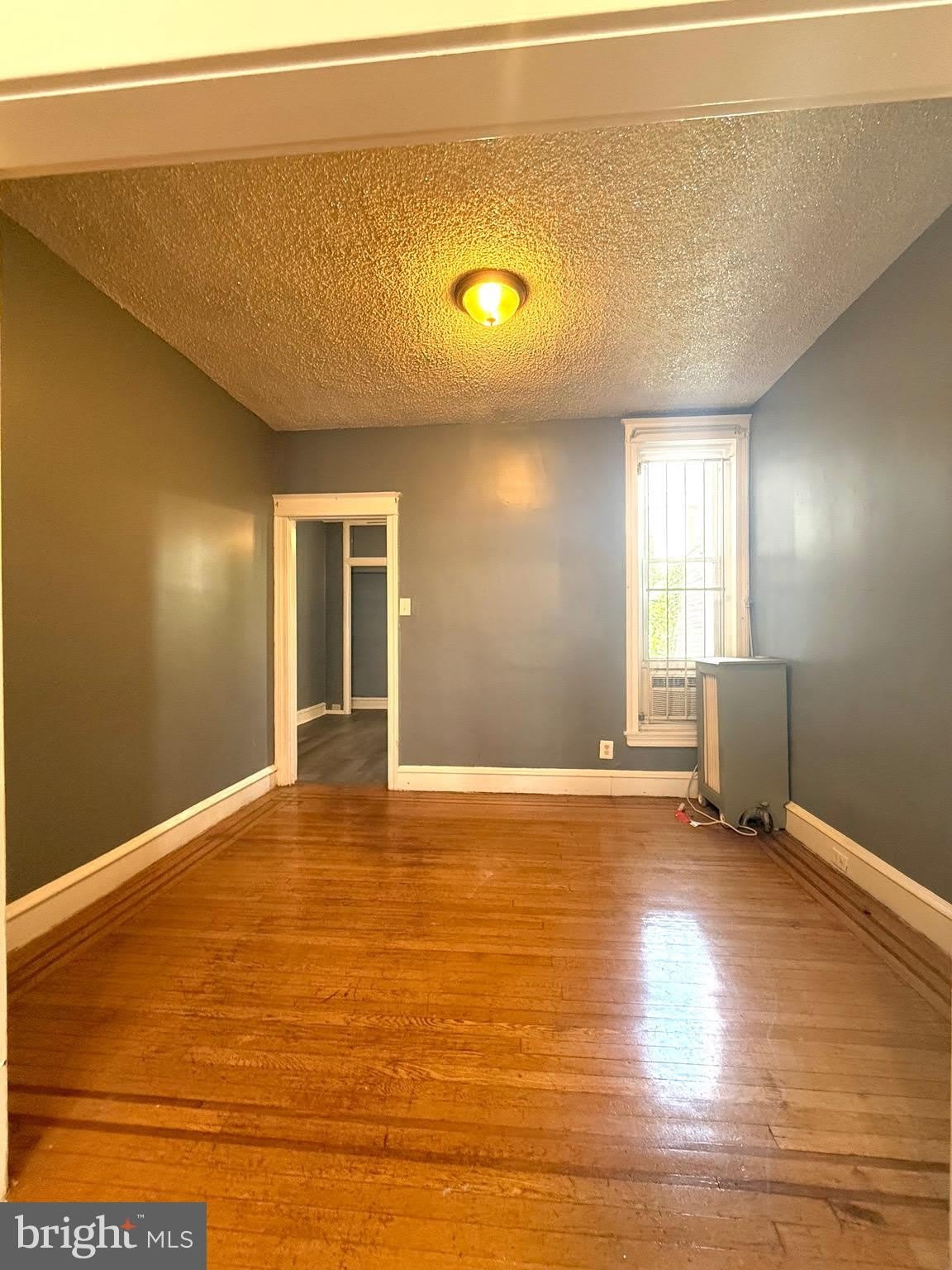 4010 N FRANKLIN Street – photo 3