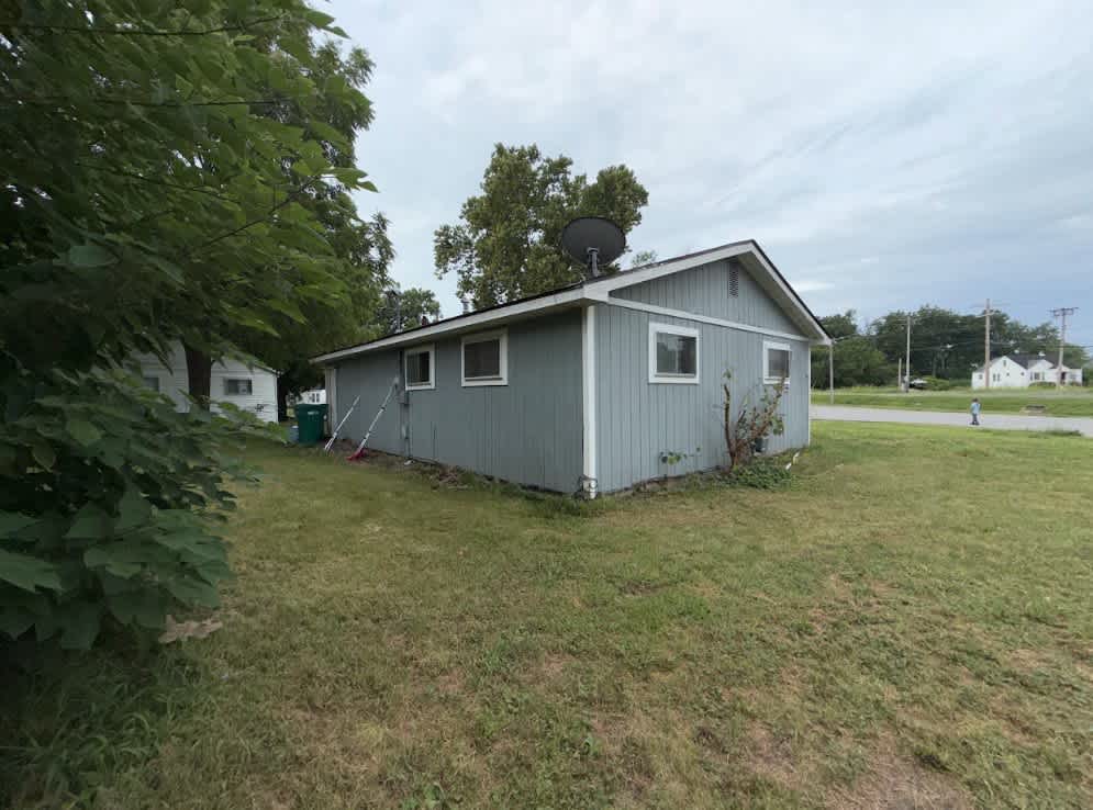1060 Water Street – photo 2