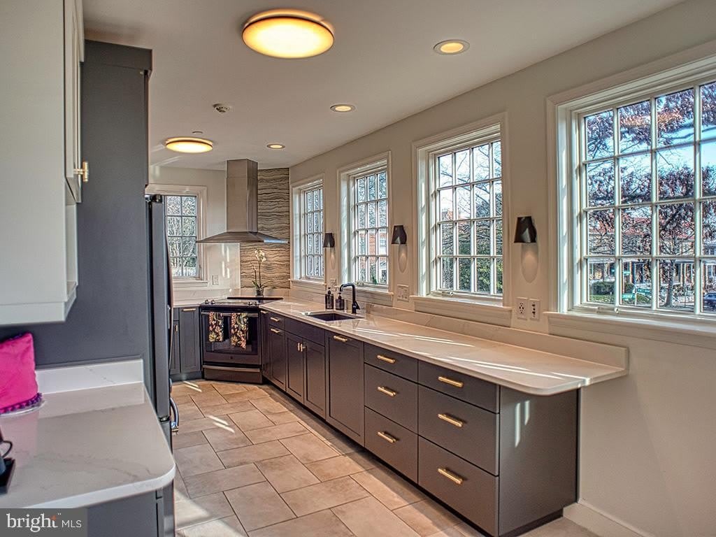 4643 16TH Street NW – photo 1