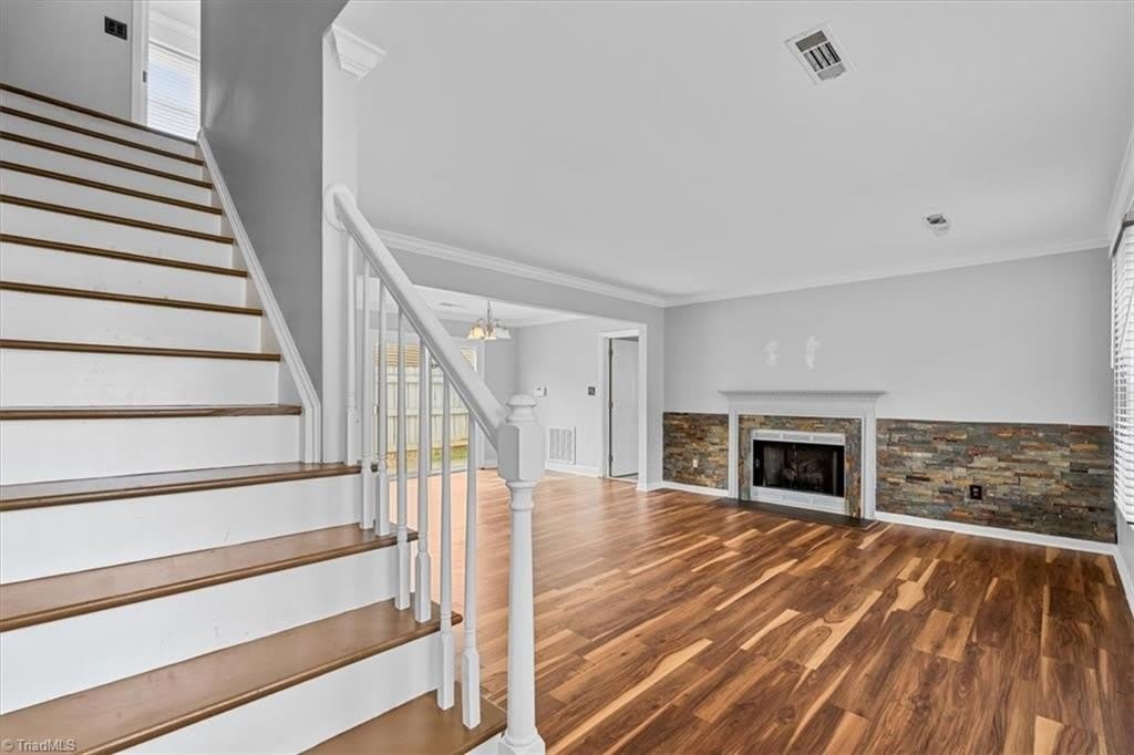 332 Brookside Court – photo 4