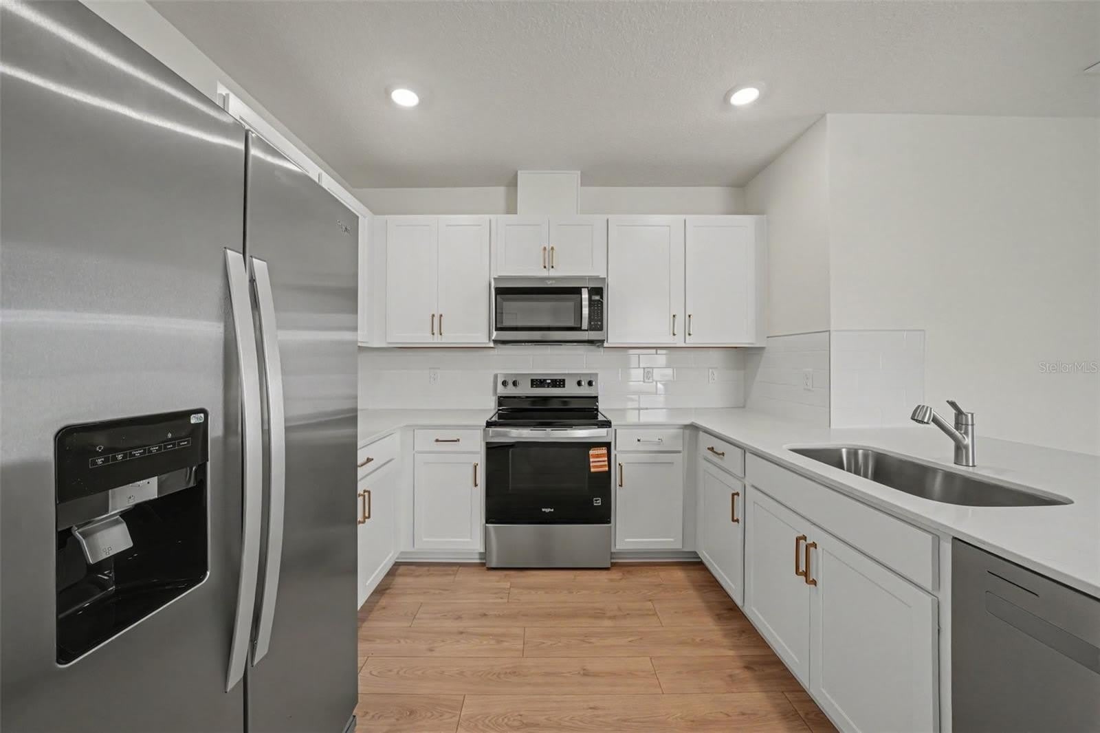 3408 SPINEYWOOD Drive – photo 5