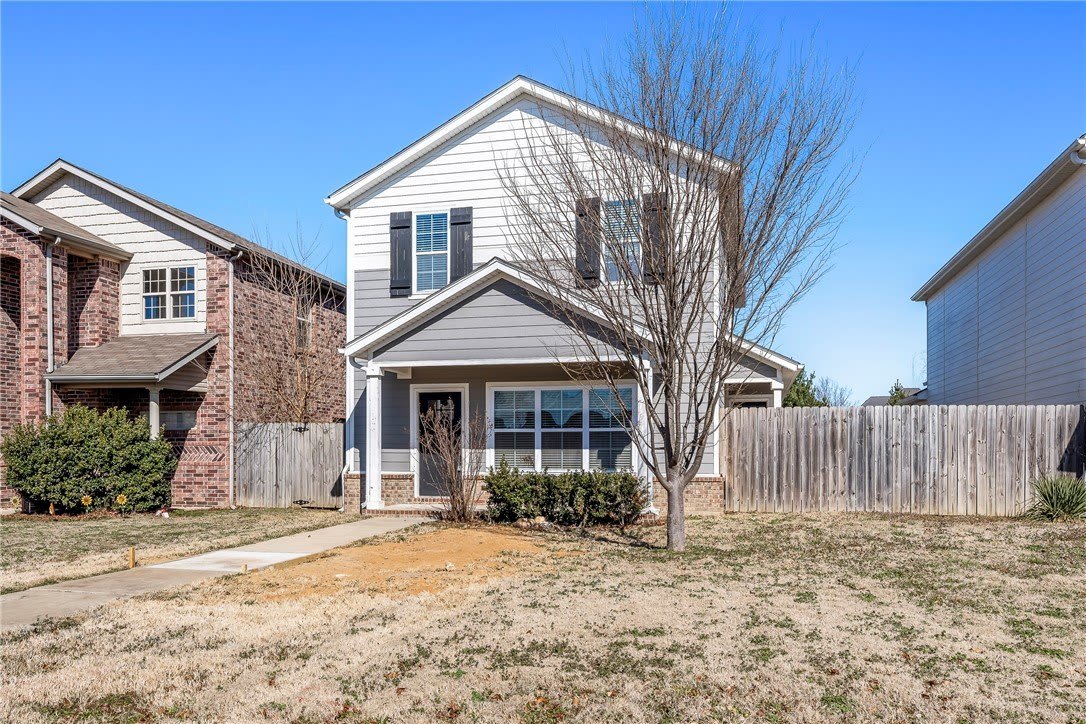 121 Carrington Avenue – photo 2