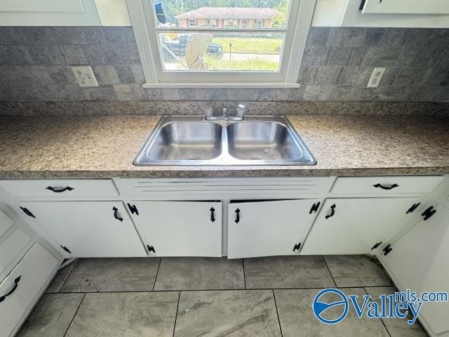 1114 Retlaw Street NW – photo 5