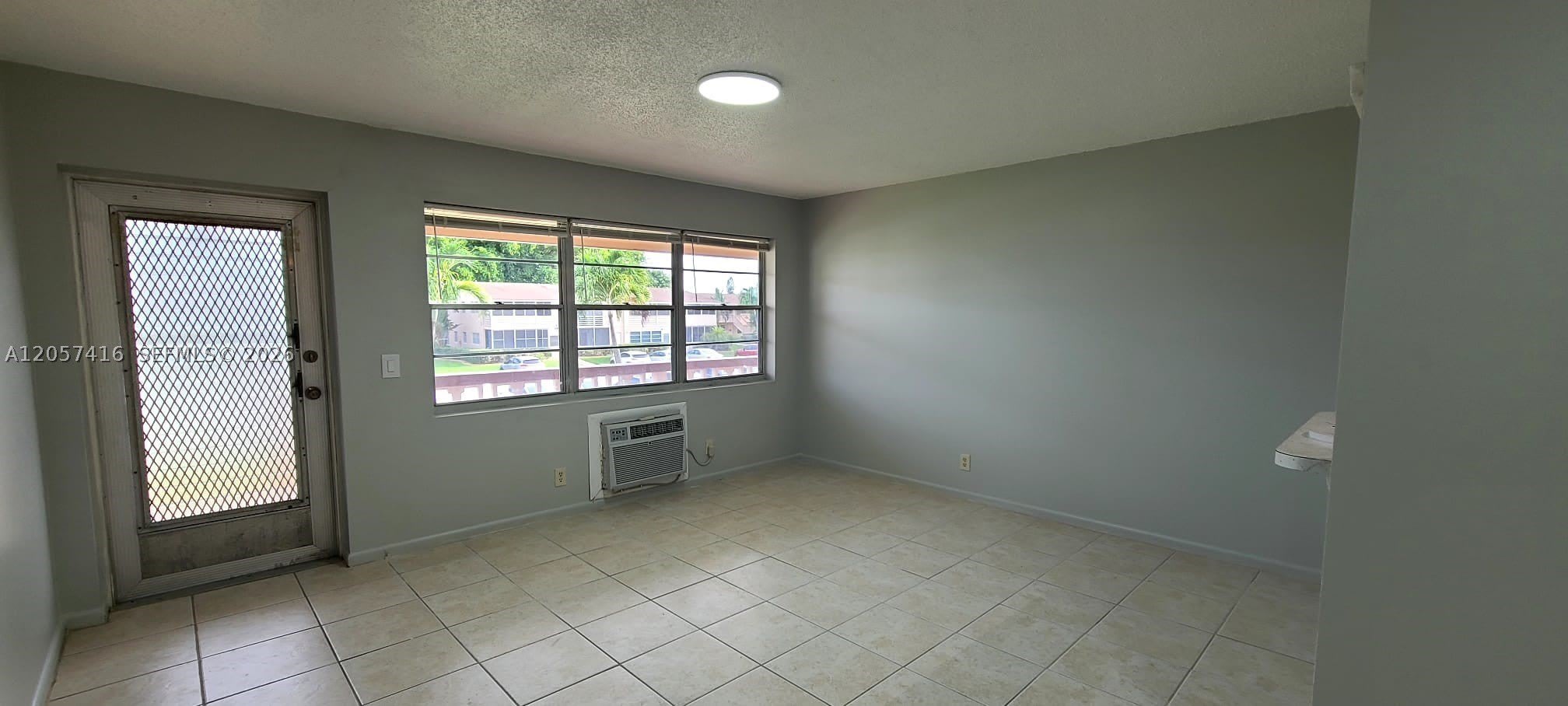 125 Canterbury E – photo 4