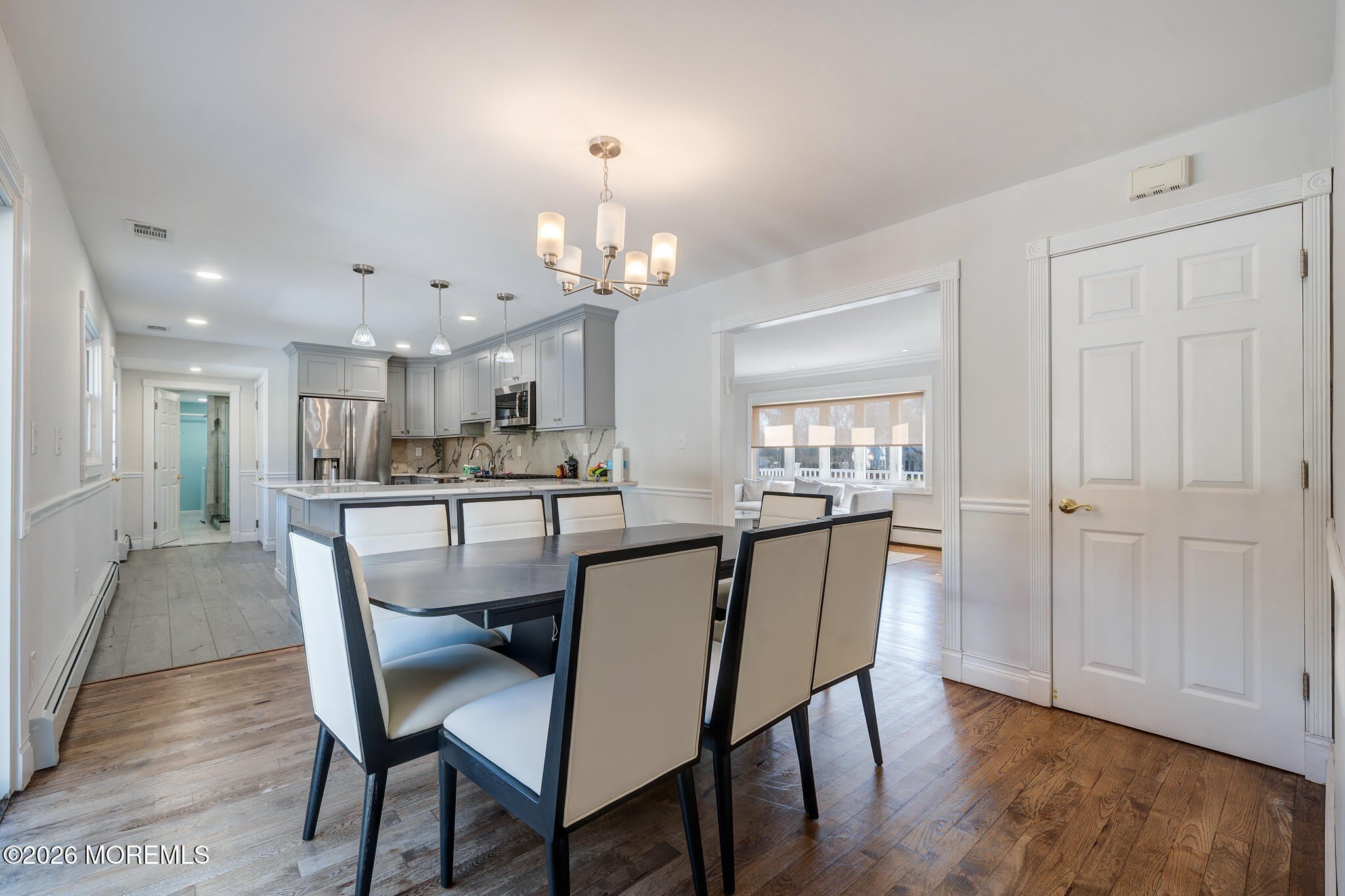 351 Hollywood Avenue – photo 5