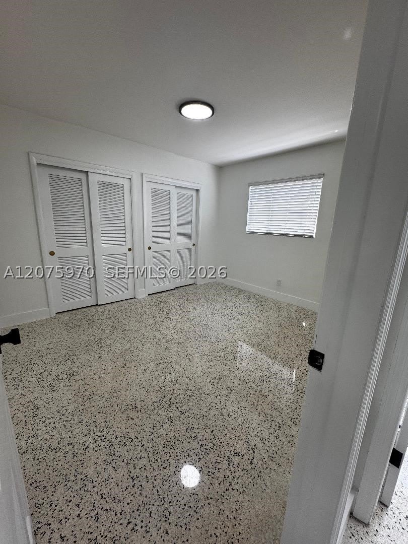 2725 SW 25th St – photo 5