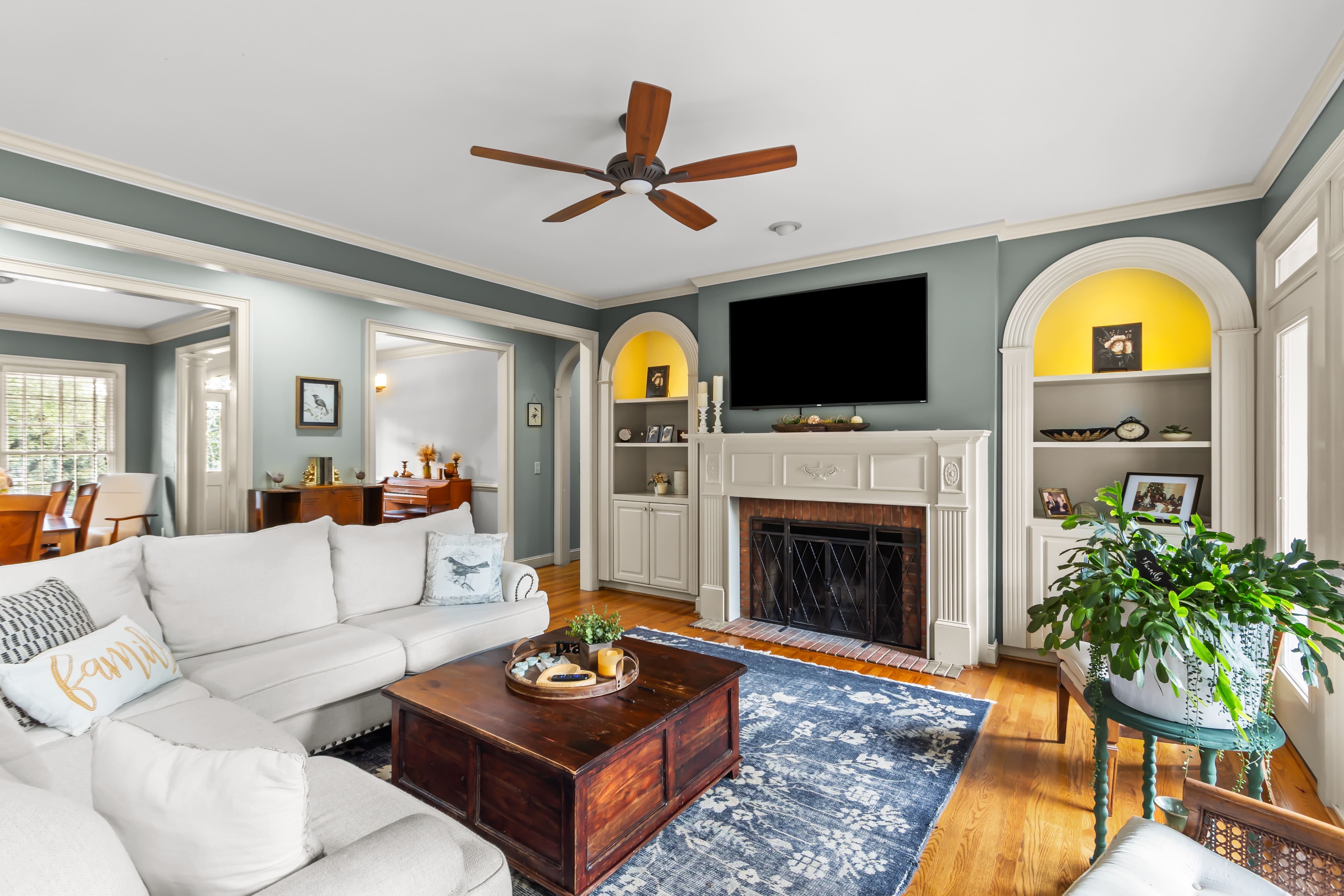 219 Sheffield Rd – photo 2
