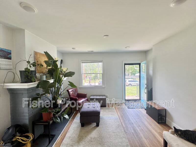 2205 Fenton Street – photo 4