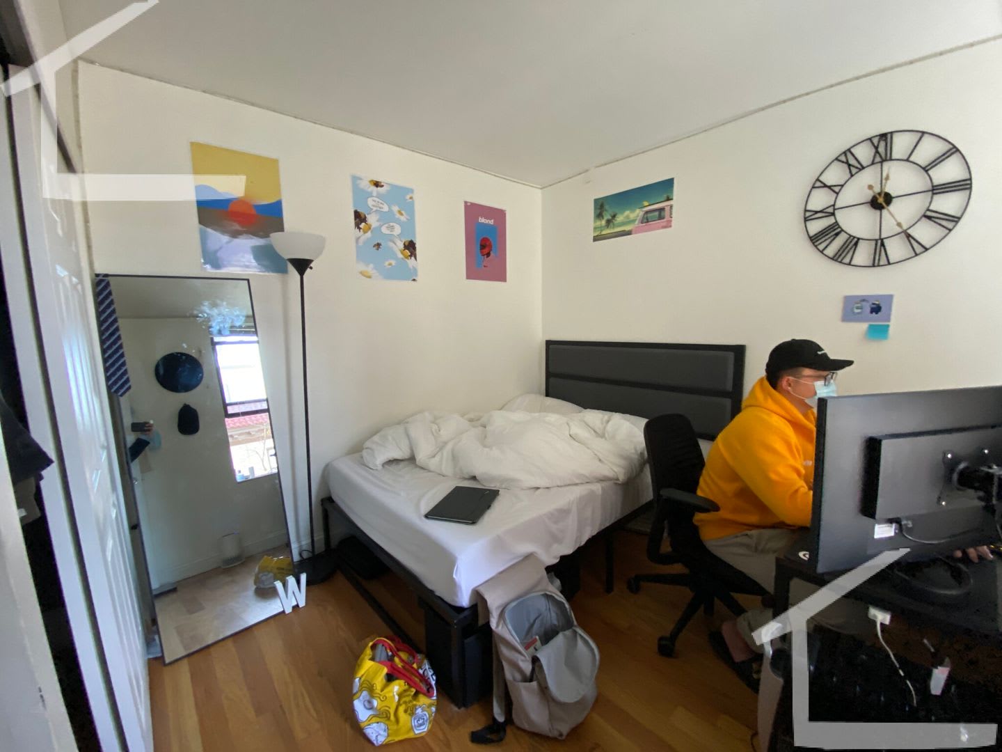 Charming 2 Bedroom-No Broker Fee – photo 3