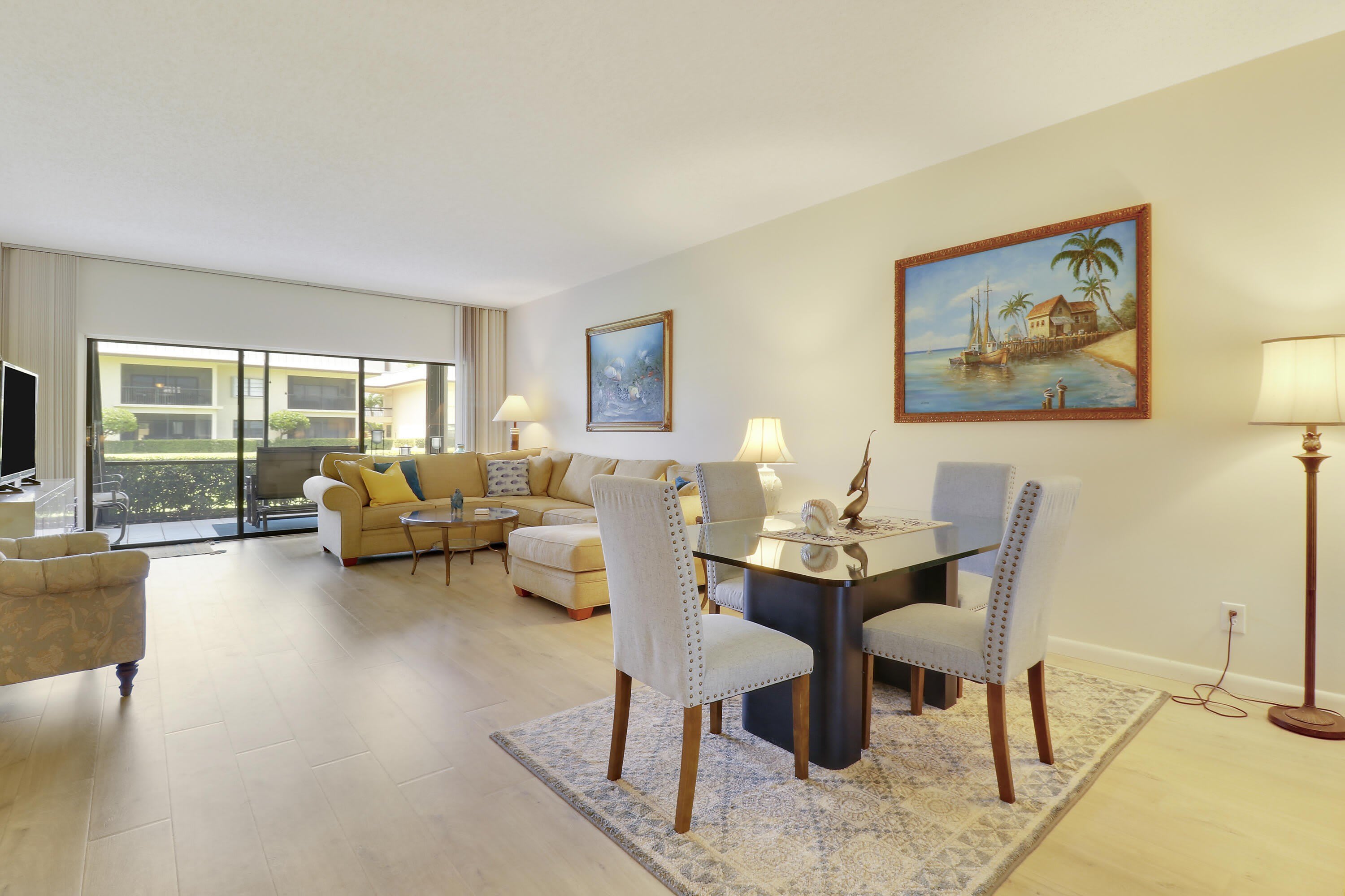 375 S Beach Road – photo 3