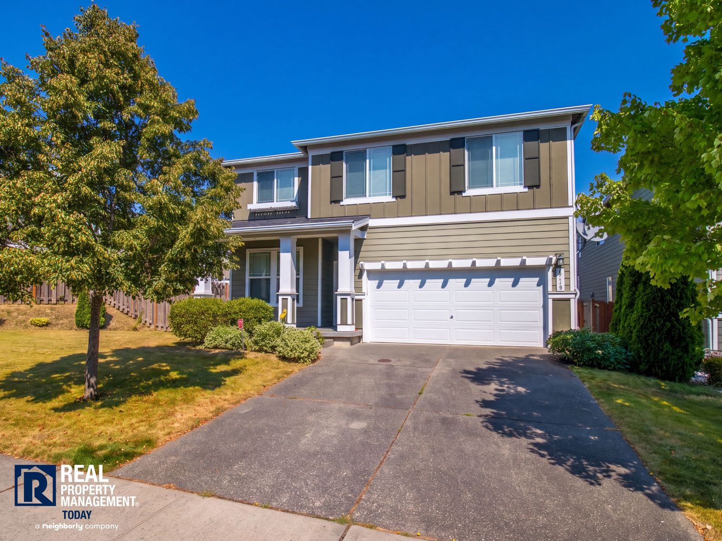 Spacious 5-Bedroom Spanaway Home with Lower-Level Suite & Convenient JBLM Commute! – photo 1
