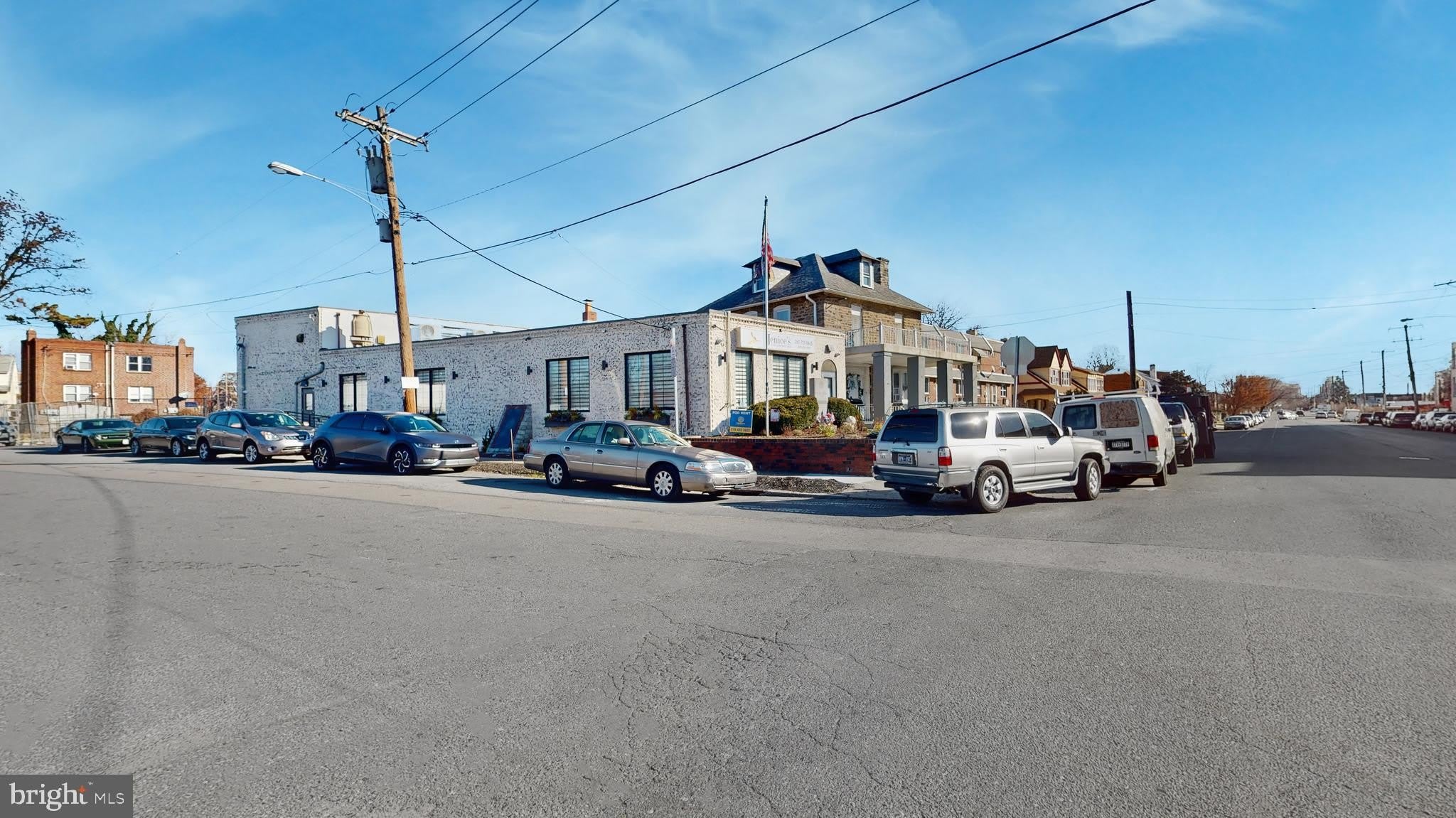 301 E GODFREY Avenue – photo 2
