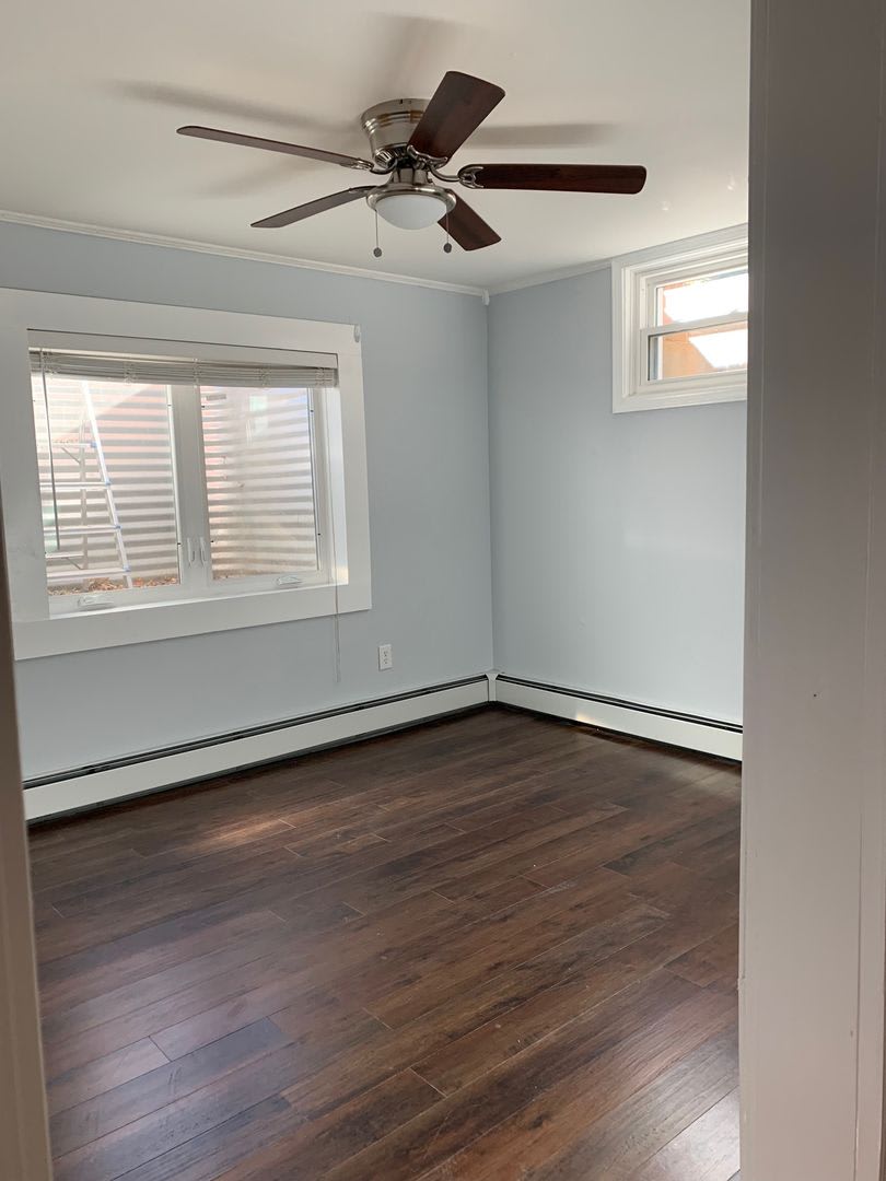 2 Bedroom With Bonus Room 1 5 Bath Lower Level Duplex – photo 3