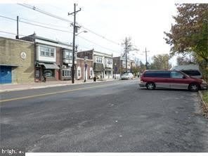 313 E ATLANTIC Avenue – photo 2