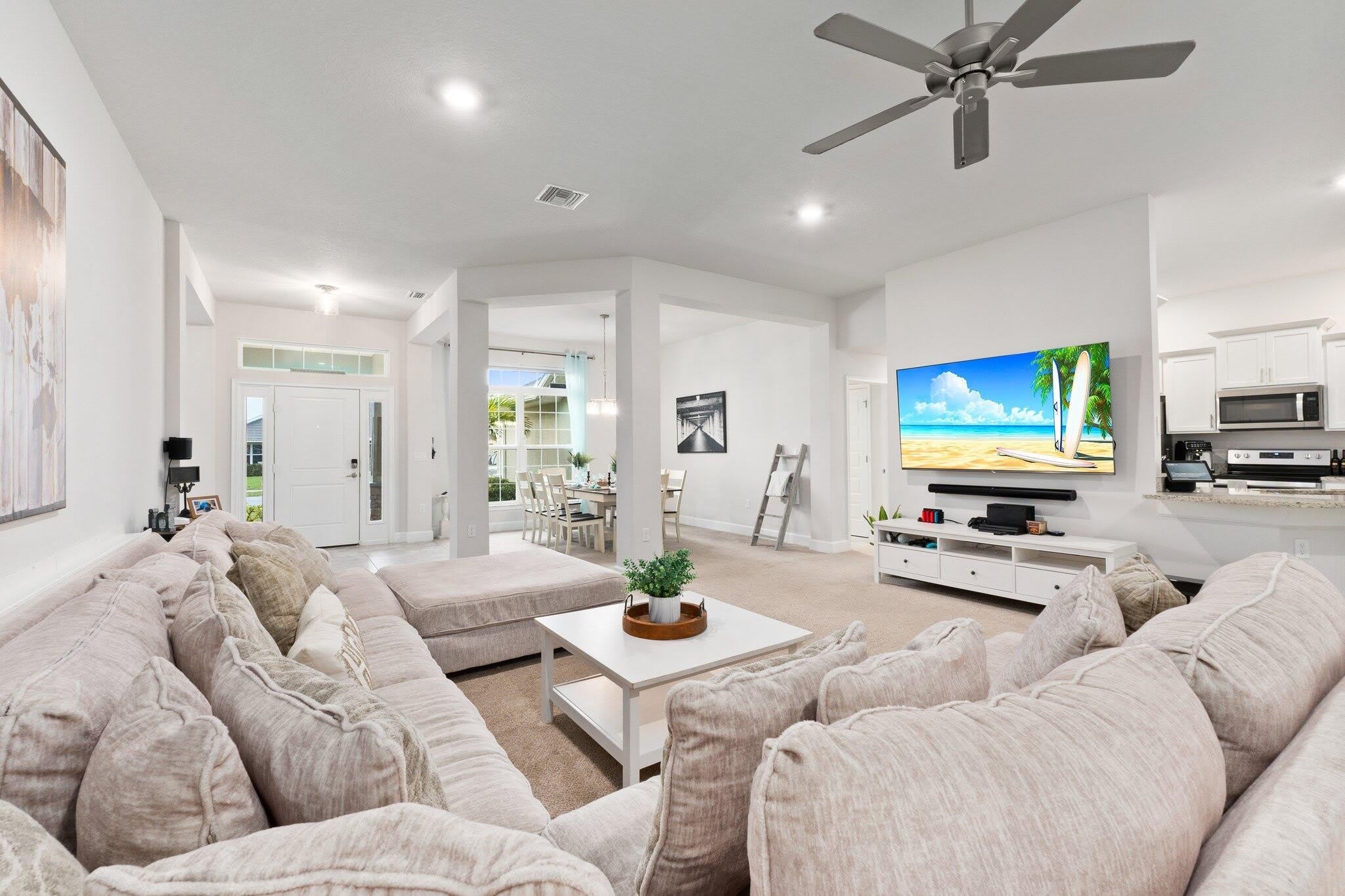 8324 Amalfi Circle – photo 2