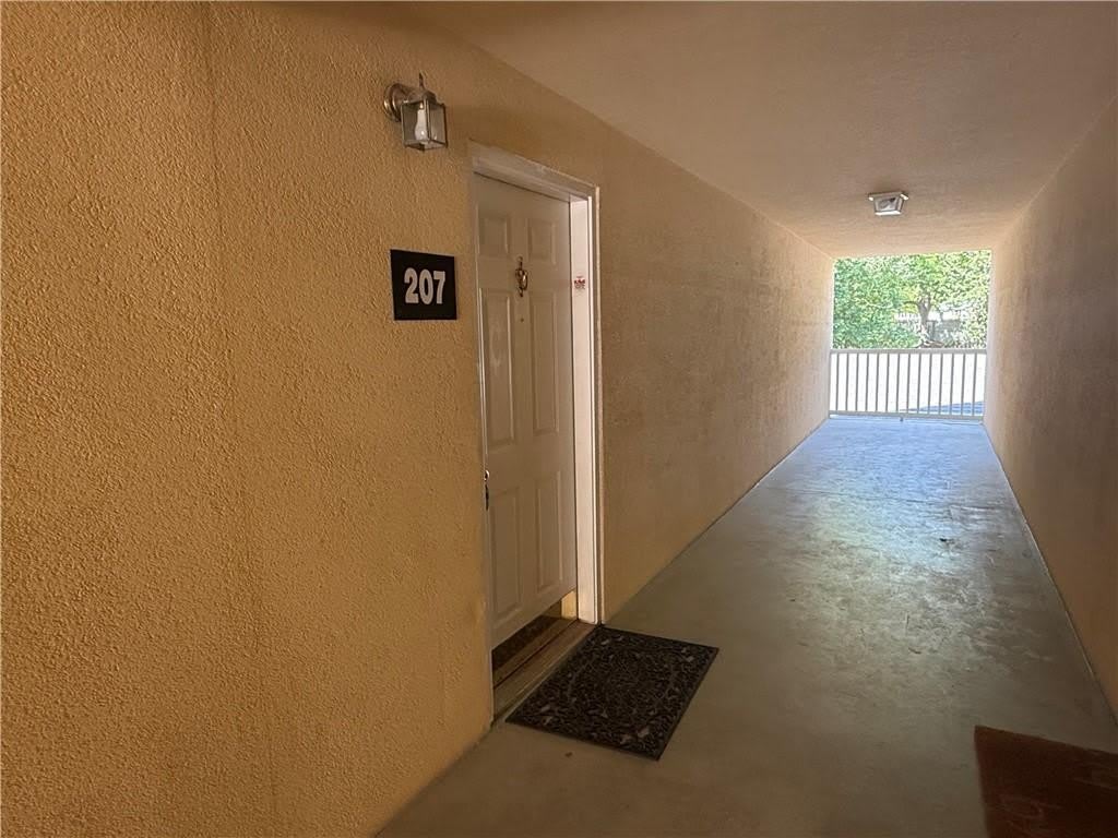 1001 Holly Drive – photo 2