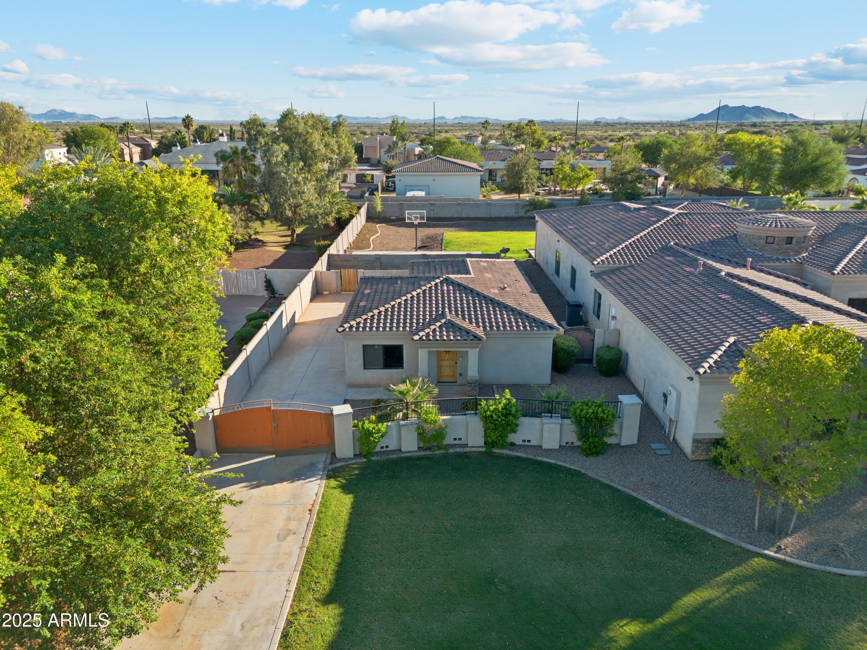 11407 E Bellflower Court – photo 3