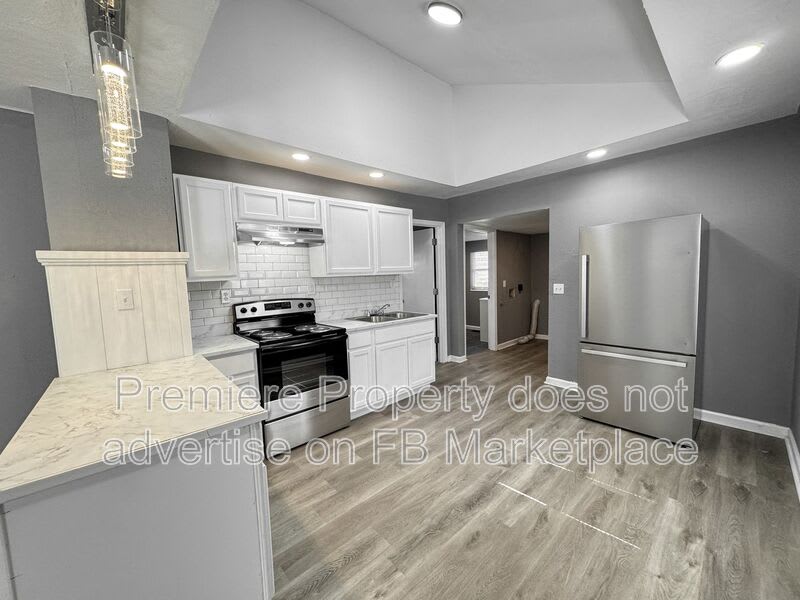 2611 NE Ingram St – photo 4