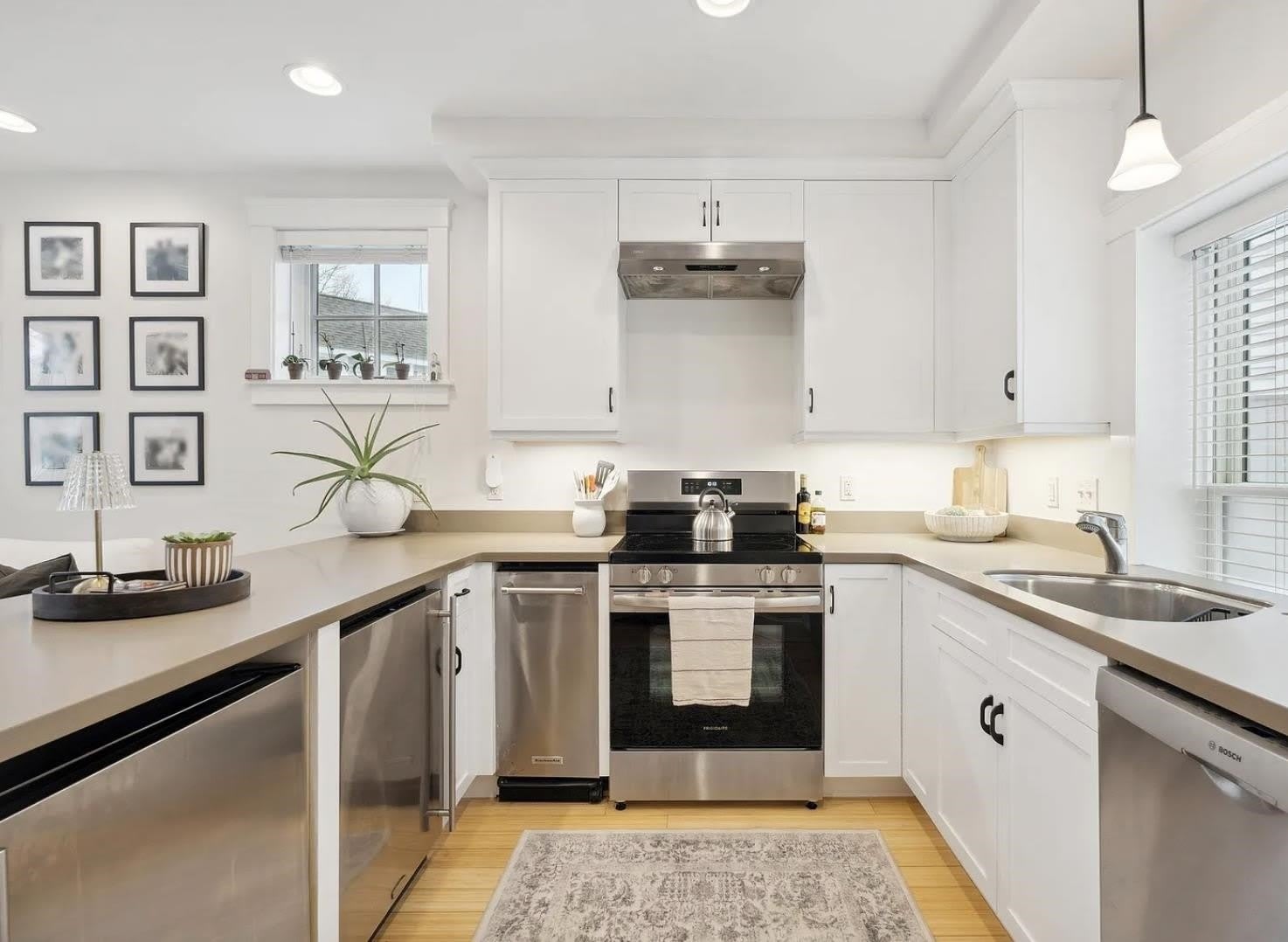 534 State Street – photo 2