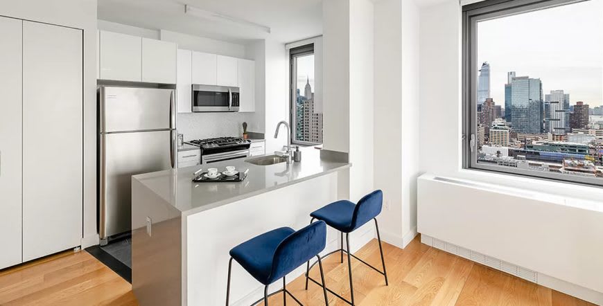 608 West 57th St. – photo 5