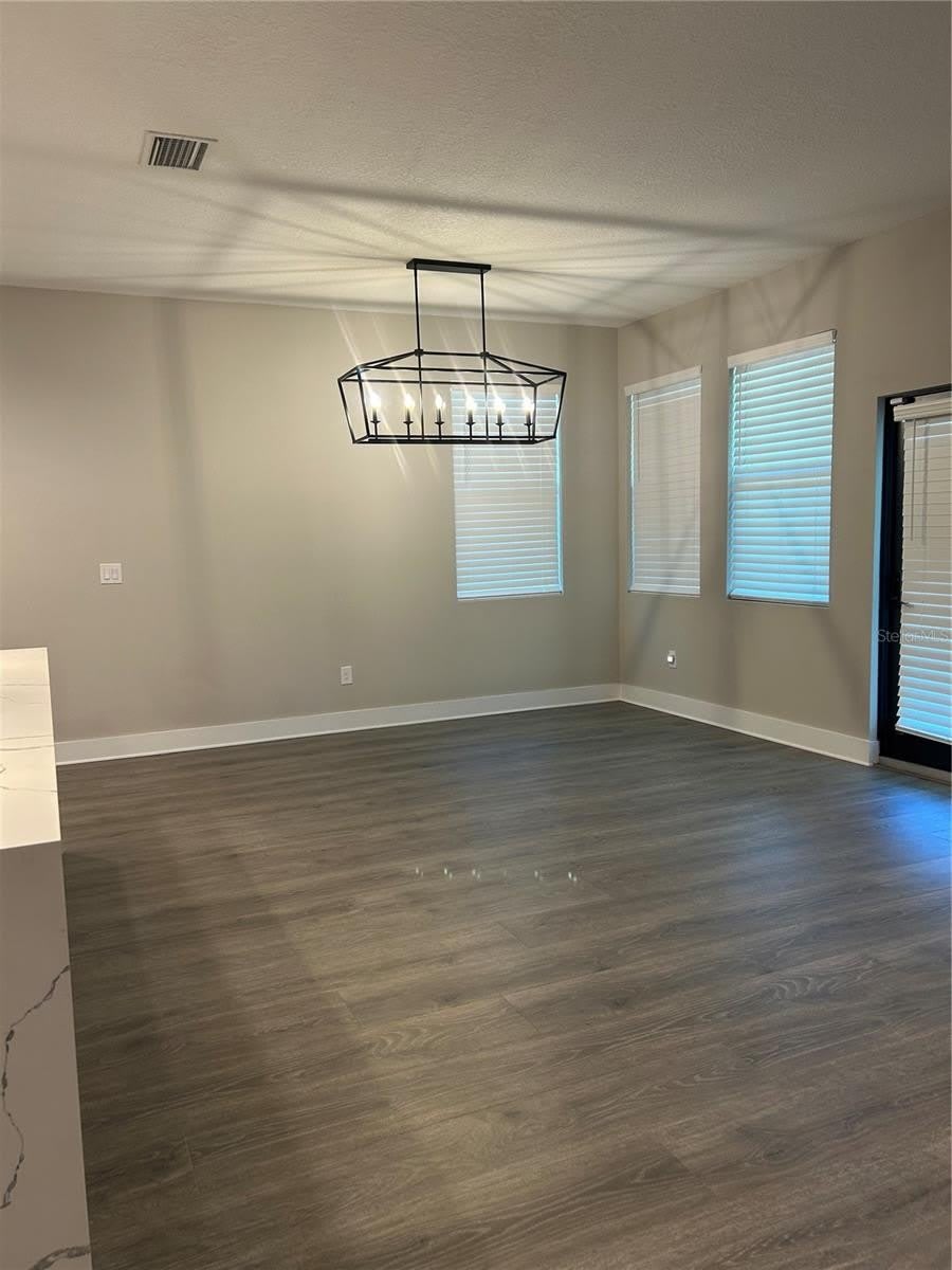 2556 13TH Avenue N – photo 3