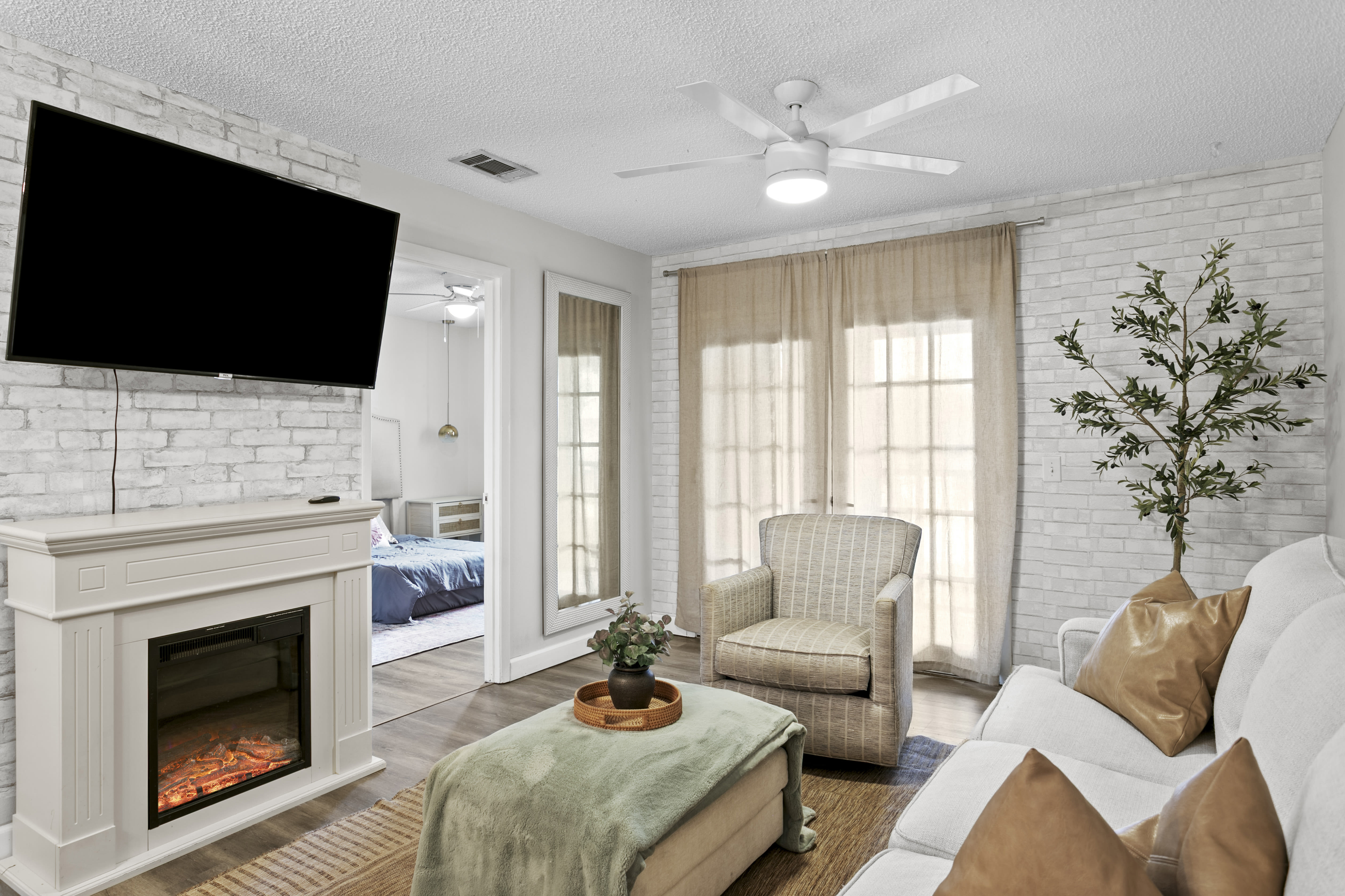 4506 South Oak Drive – photo 3