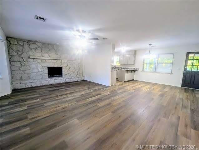 121 W Jefferson Place – photo 2
