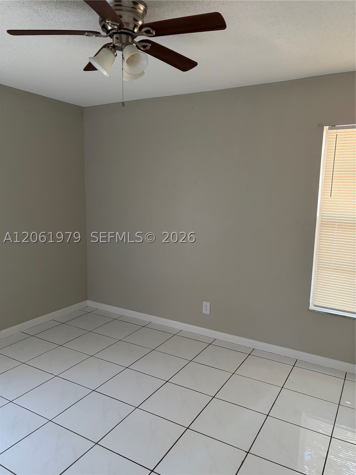 1440 SW 41st Ave – photo 3