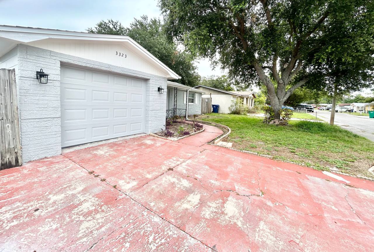 3323 Fairmount Dr – photo 3