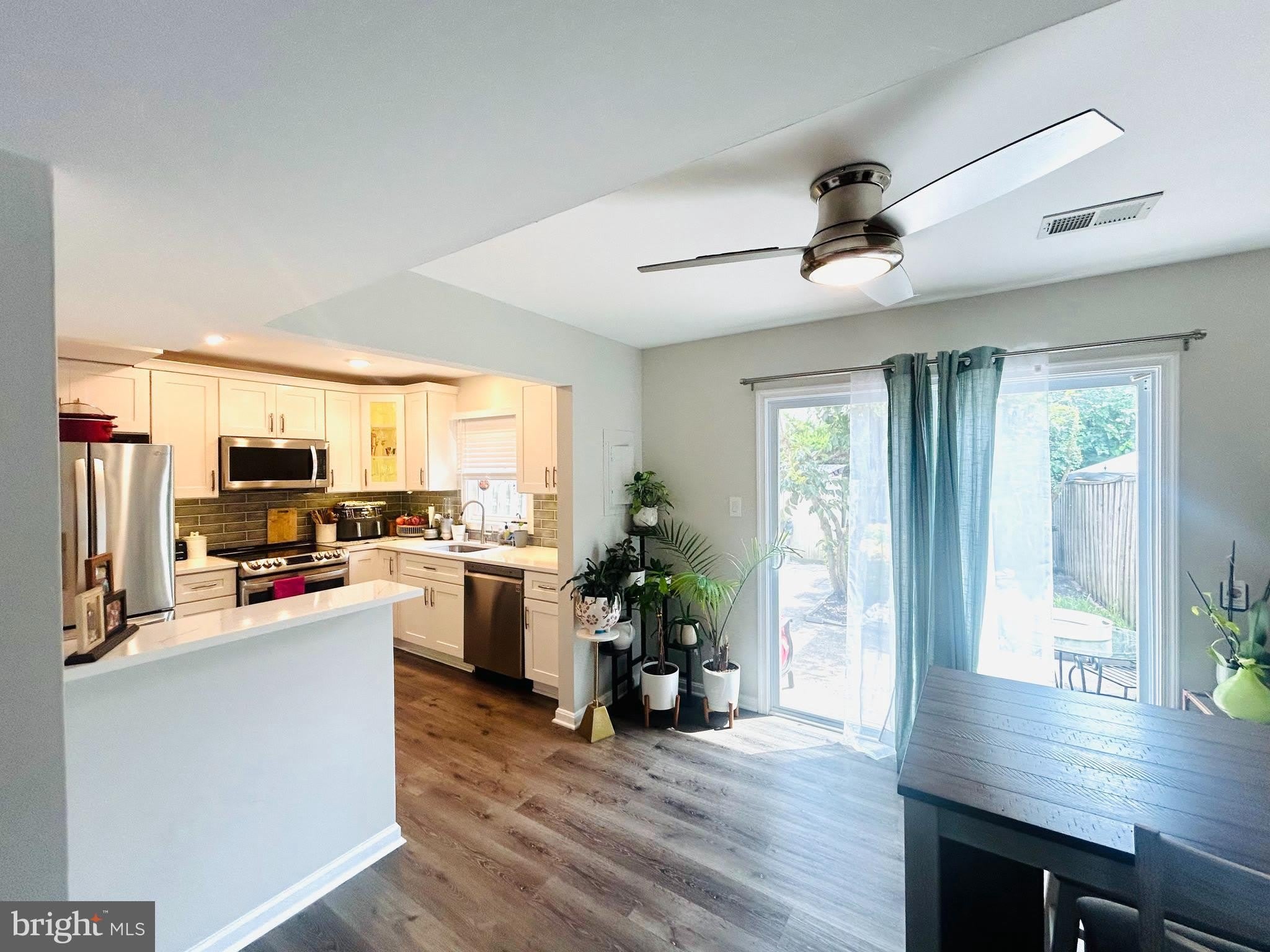 7735 MATISSE Way – photo 4
