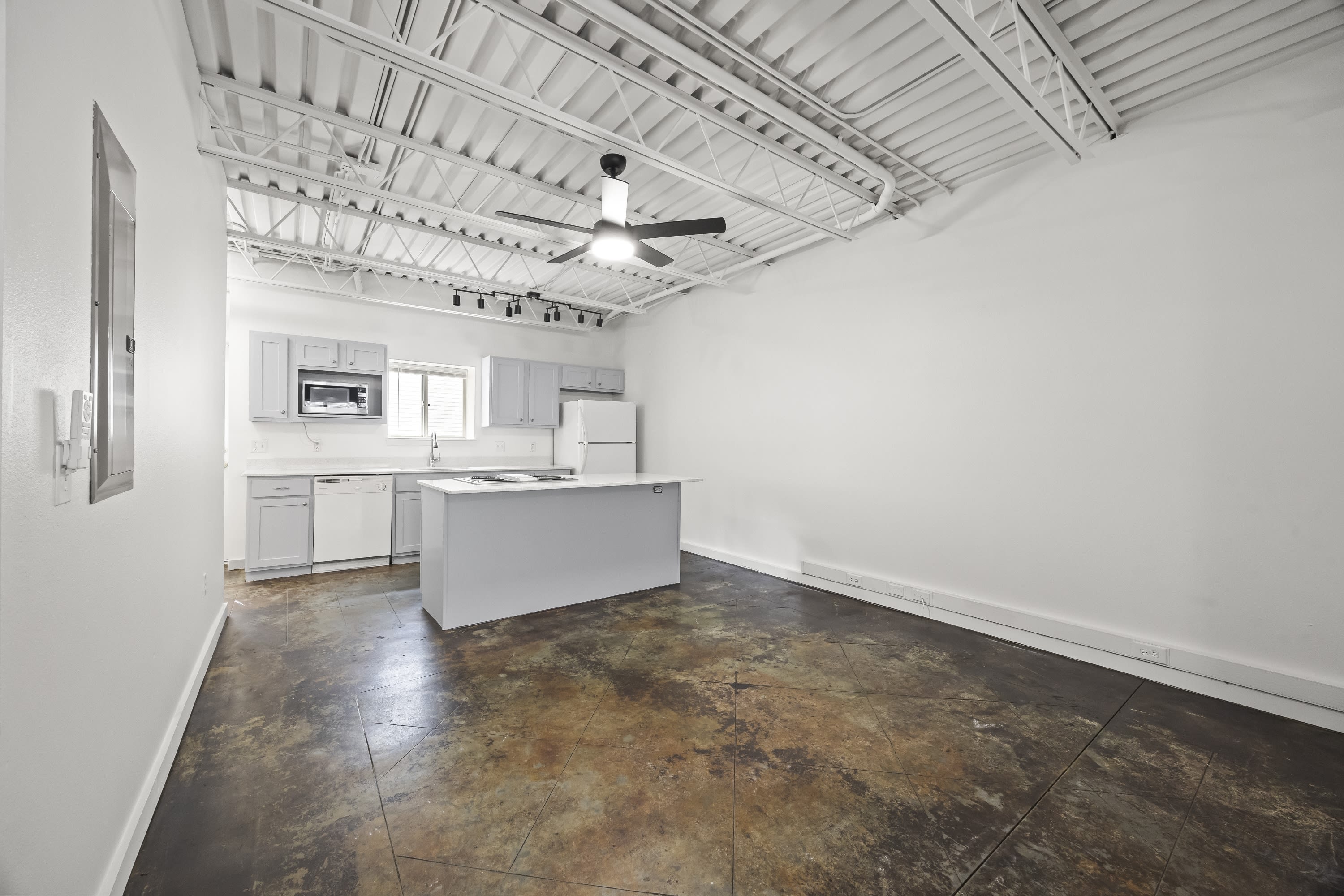 1010 North Molly Court – photo 4