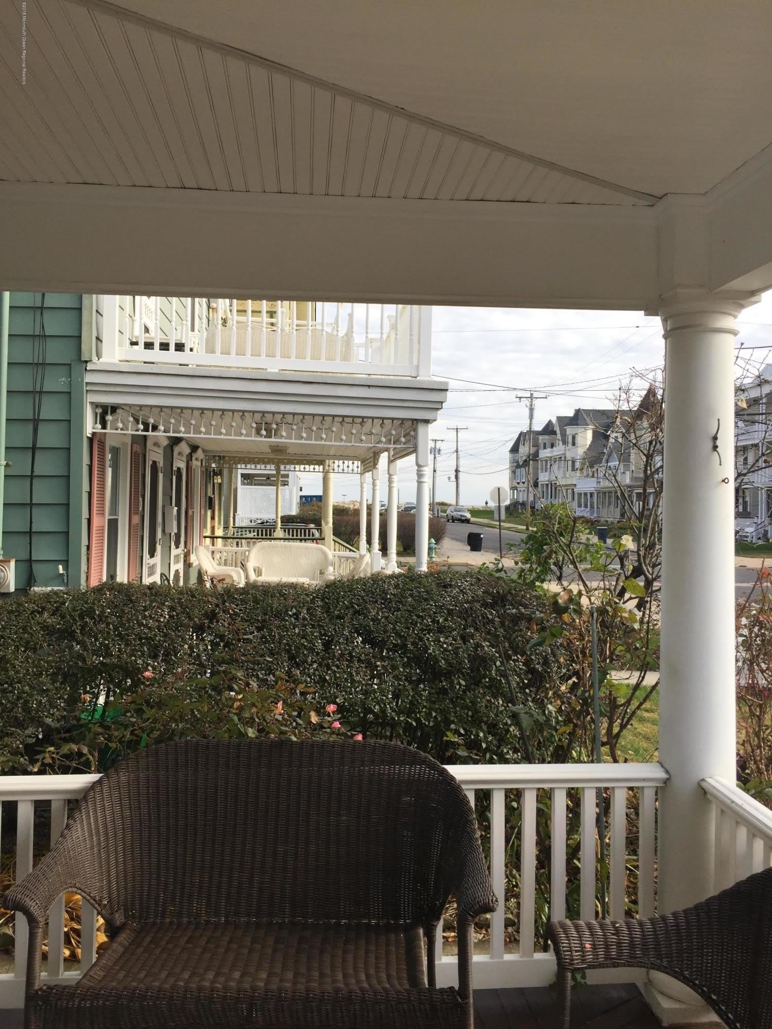21 Surf Avenue – photo 2