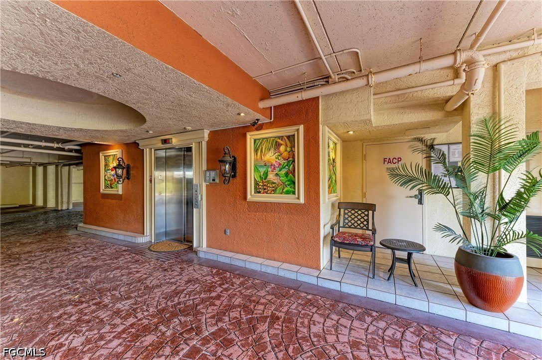 14813 Laguna Drive – photo 3