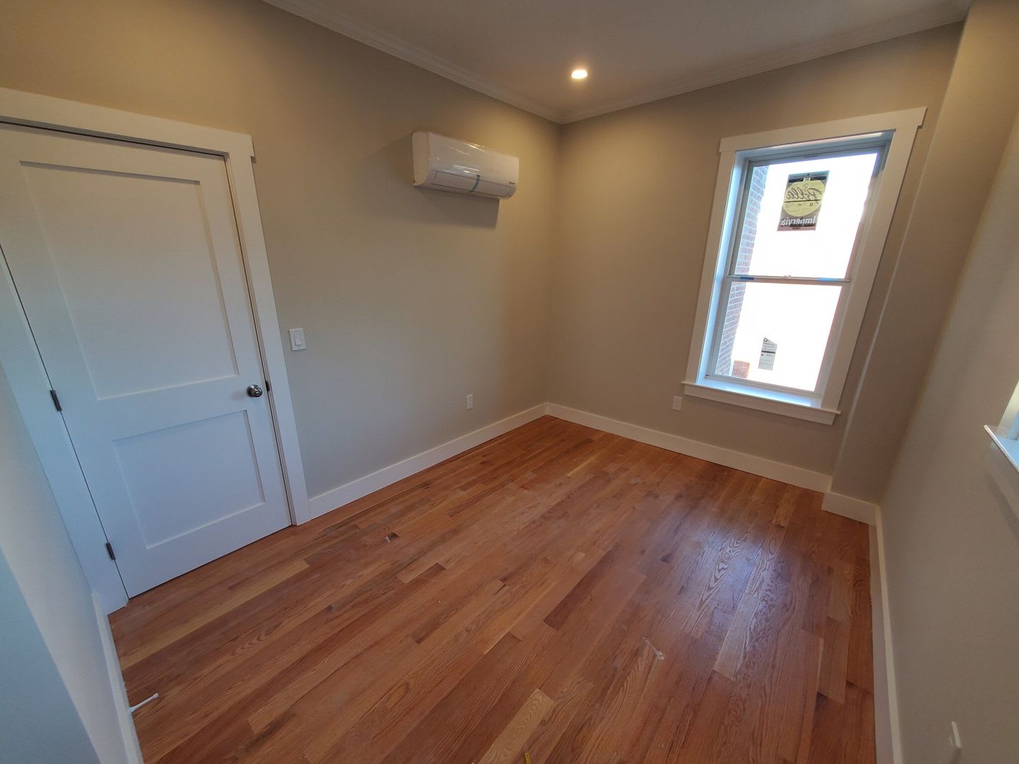 Charming 3 Bedroom – photo 1