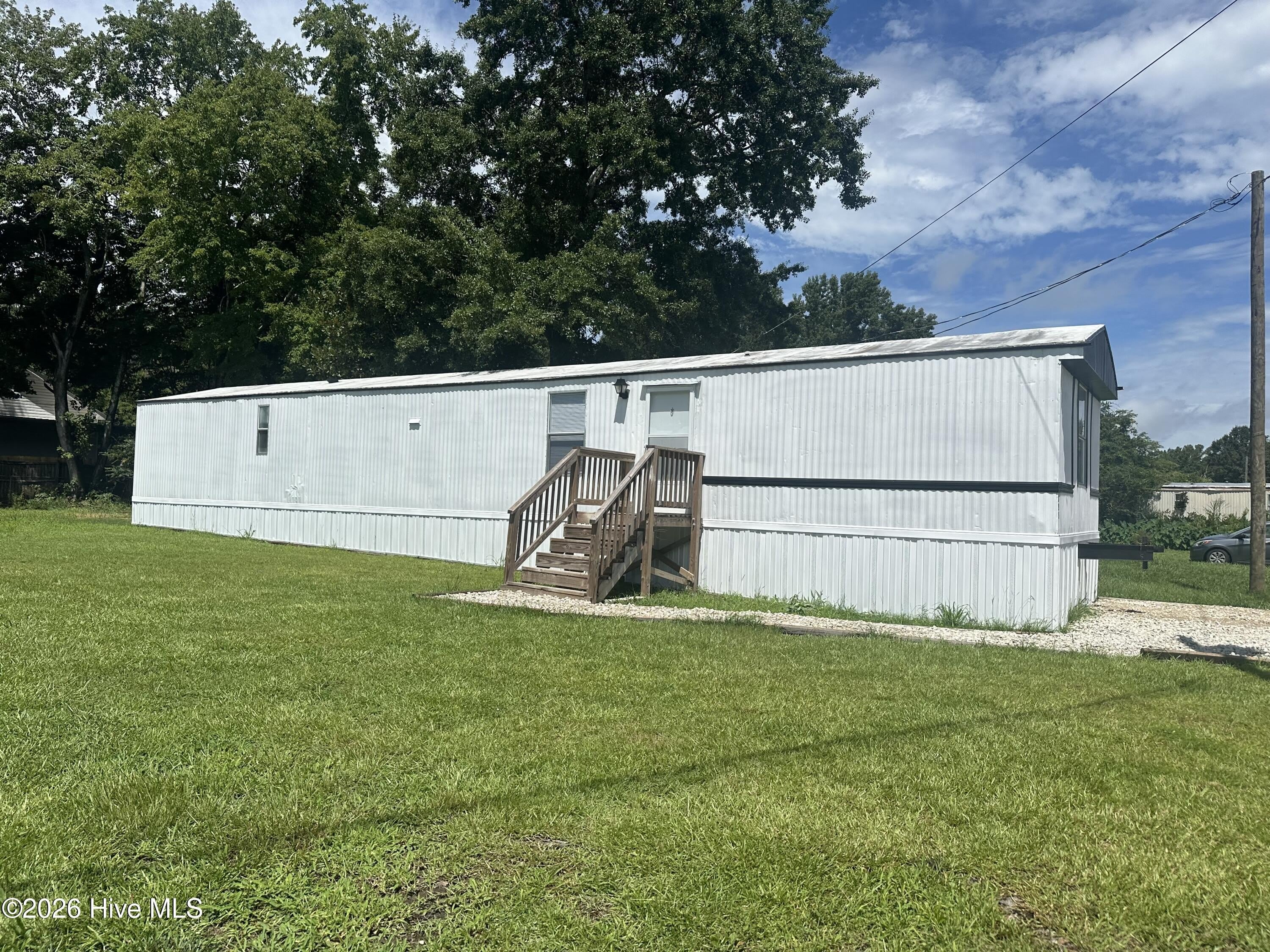 326 Carlson Drive – photo 3