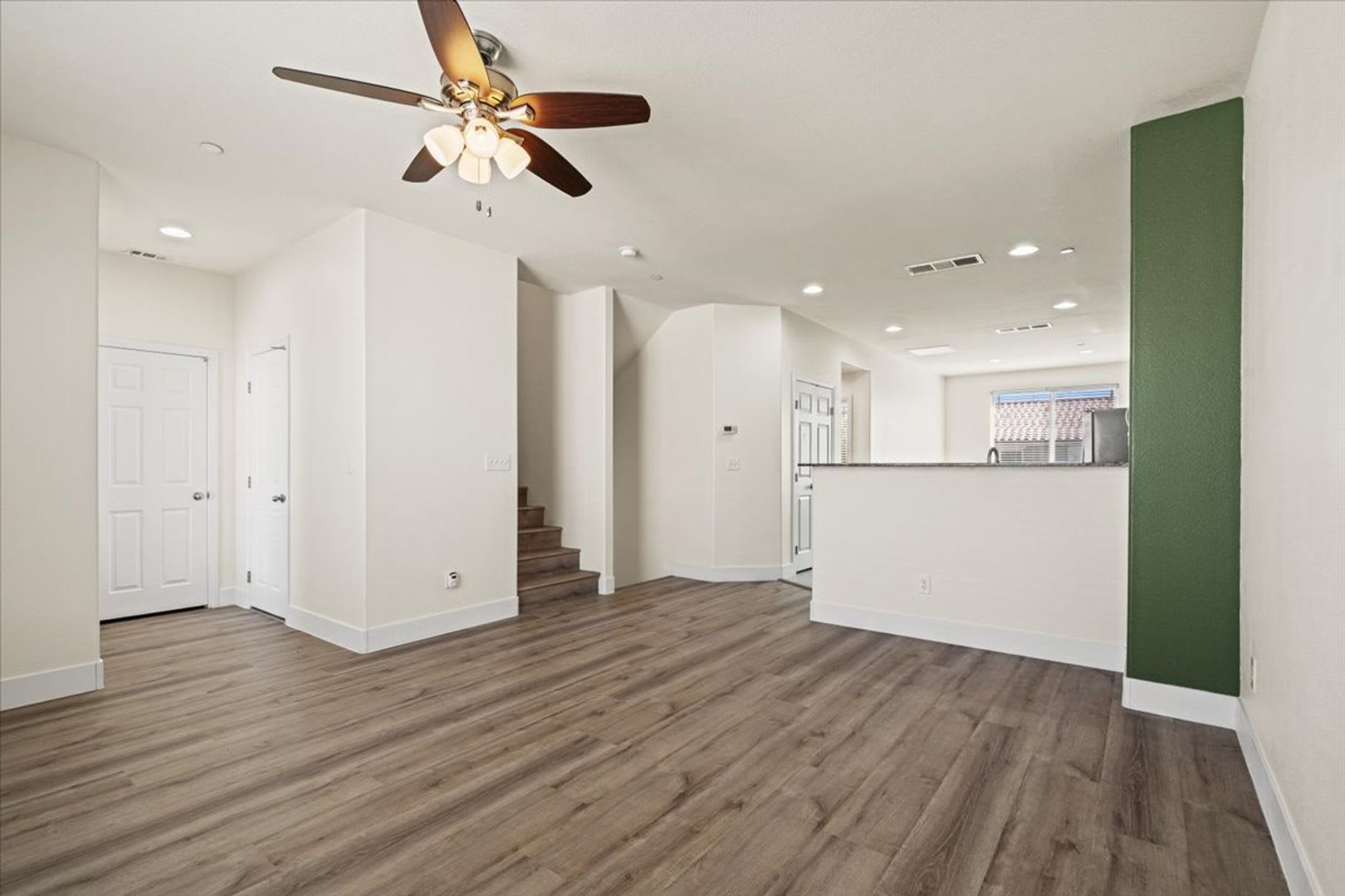 Multiple Living Spaces, Dual Primary Suites in 4 Bd 3.5 bth 2 Car Garage – photo 3