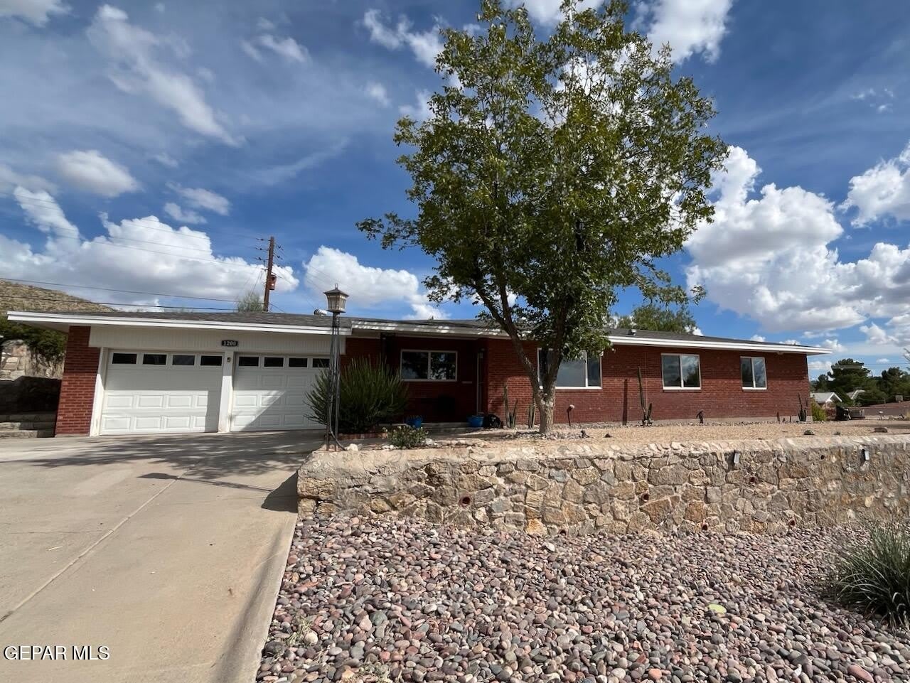 1200 STOCKWELL Lane – photo 1