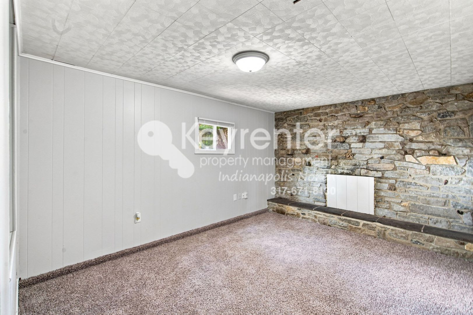 Move-In Ready Indianapolis Home with Modern Kitchen & Private Yard – photo 3
