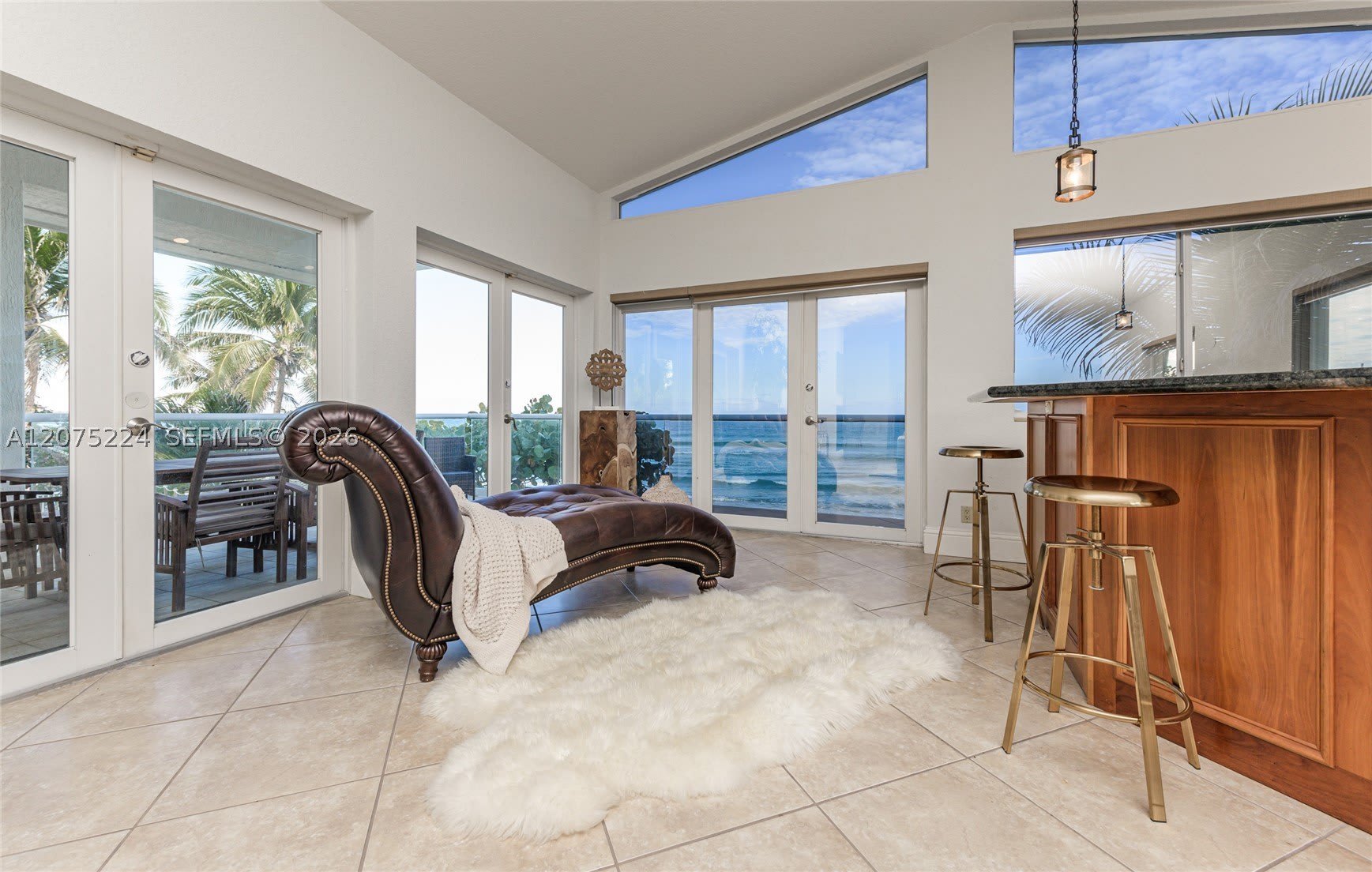 302 Balboa St – photo 1