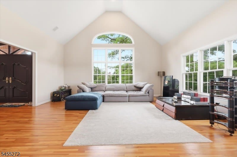 30 Homewood Dr – photo 4
