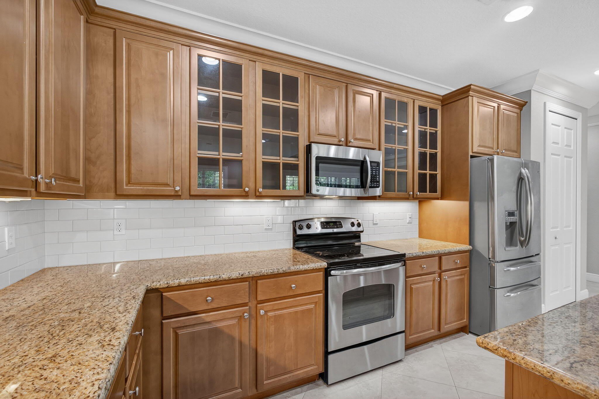 4803 CADIZ Circle – photo 5
