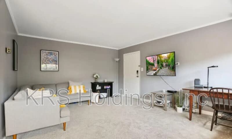 1521 S George Mason Drive – photo 3
