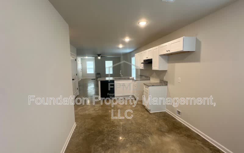 313 Westree Street – photo 4