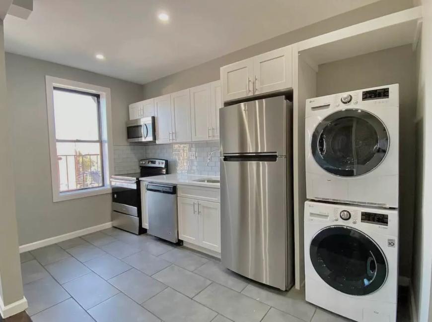 55 E 196 St – photo 1